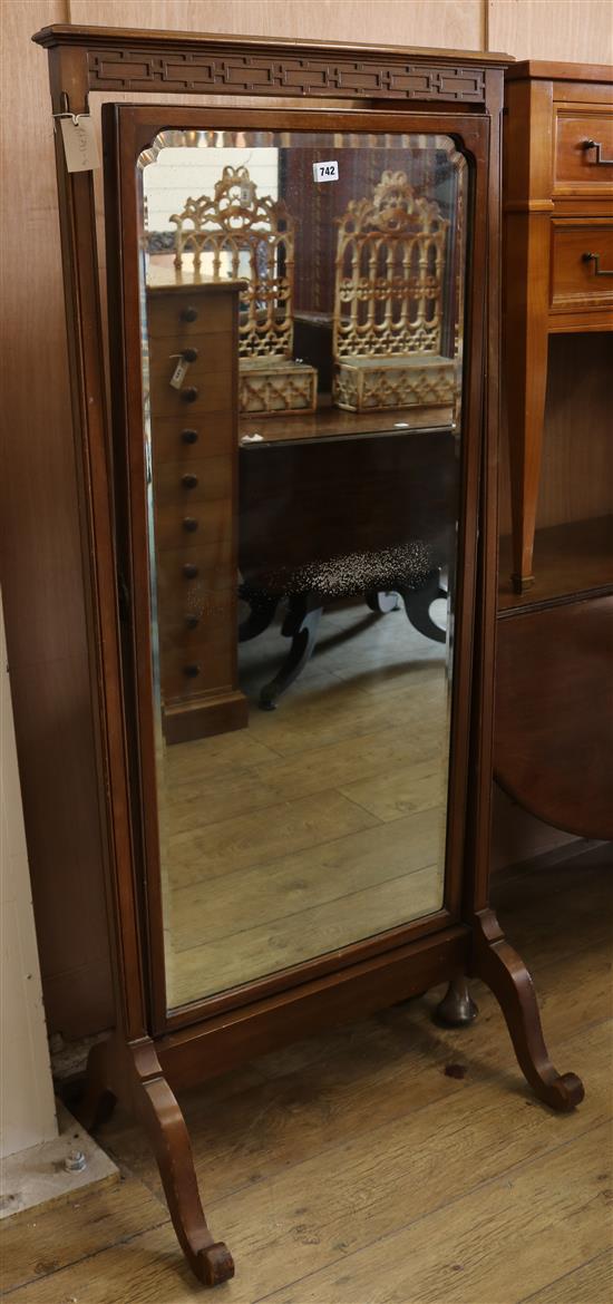 A mahogany cheval mirror W.68cm
